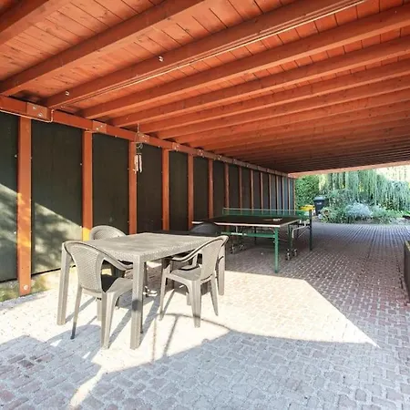Puppy Villa